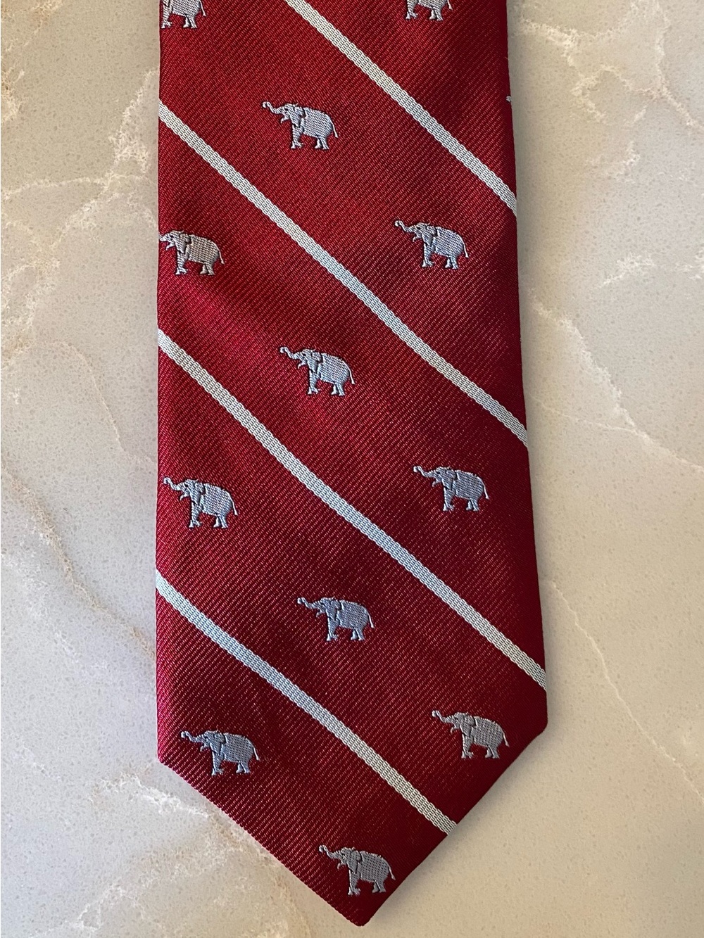 Men's University of Alabama Elephant Patterned Silk Tie
